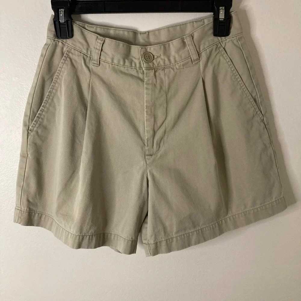 Vintage 2001 Old Navy Pleated High Waisted Khaki Shorts 4 Tan Y2K 100% Cotton